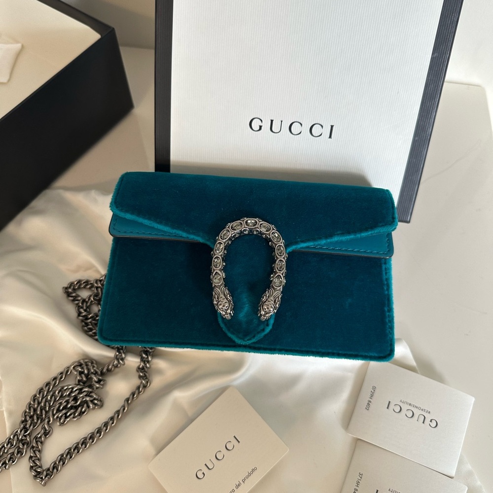 Gucci dionysus Velvet  bag with Silver Chain